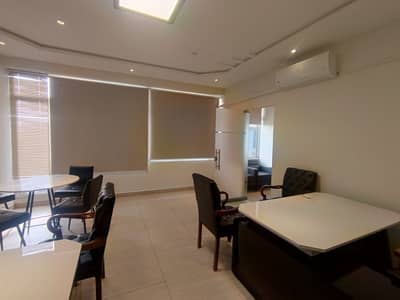 600 Square Feet Unfurnished Office Is Available On Rent Located In Gulberg Green Main Expressway Located Building