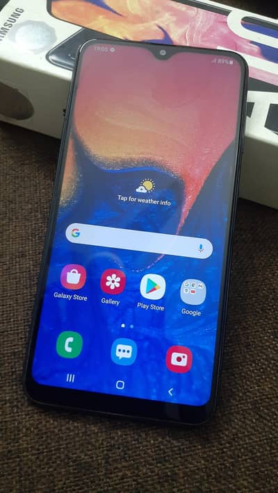 Samsung A10 (2019)