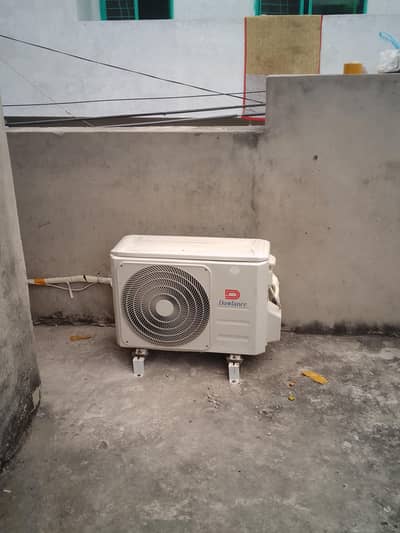 dawlance AC for sale non inviter