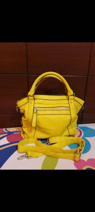 Beautiful Green Colour HandBag For Women . . . :)