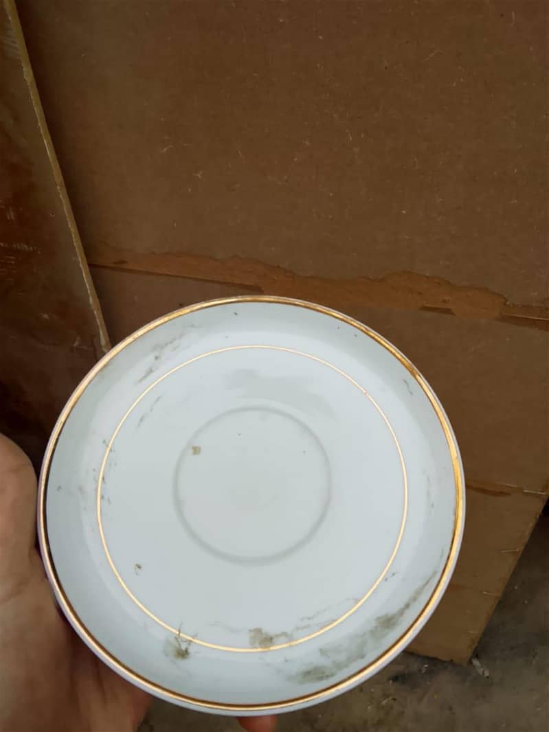 Ceramic serving plates 5