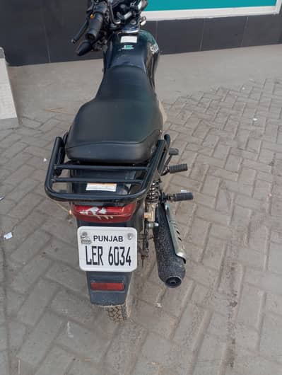 Suzuki in geniun condition good for you 03235177750/03115253911