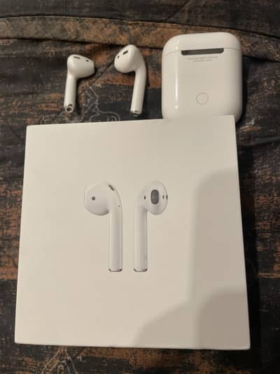 Apple AirPods 1st Generation | 100% Working | Clean Sound | Best Price