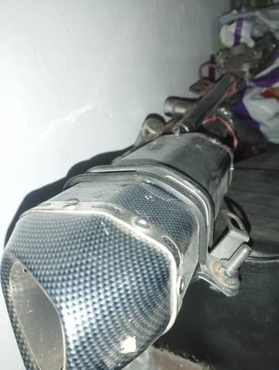 brand new acrapovic exhaust for sale with dp killer