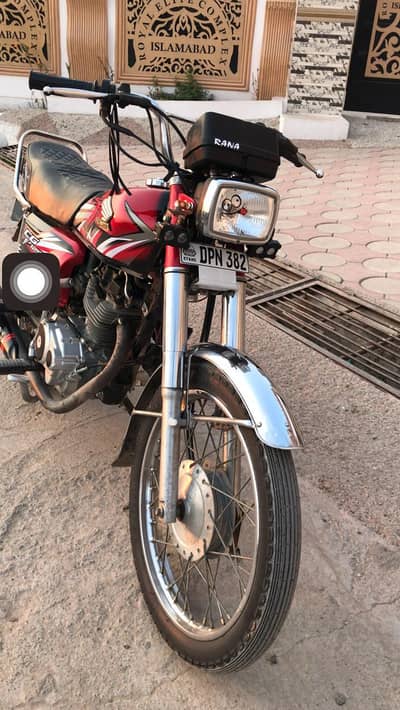 self start Honda 125 gold special edition