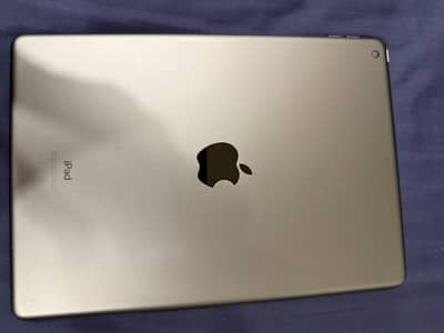 Apple ipad 9th generation 10/10 condition space grey wifi