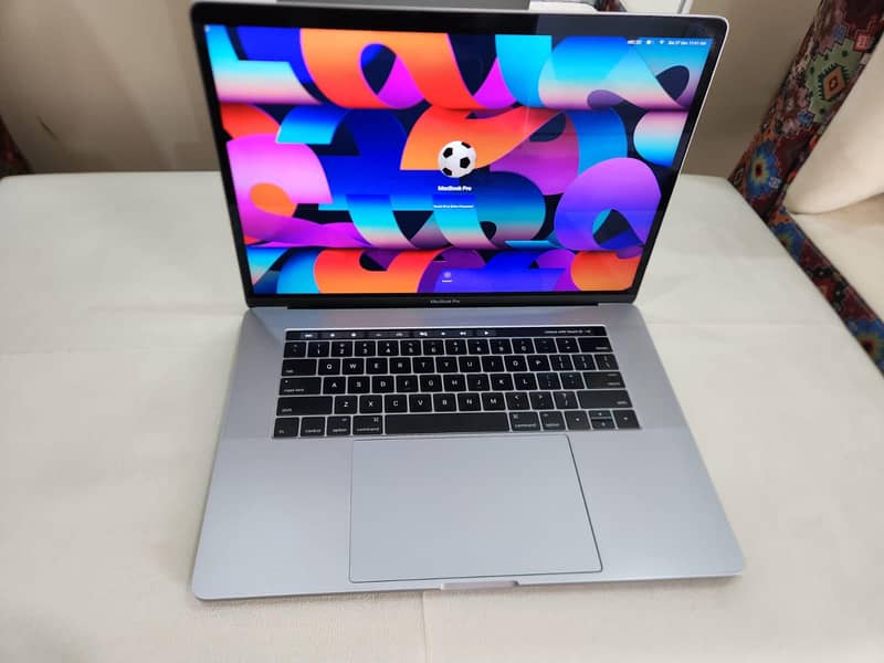 MacBook Pro 2017 1
