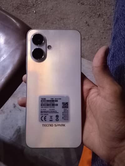 spark go 2 brand new urgent sell paiso ki need ha