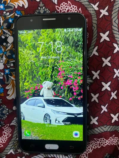 samsung j7 prime dubai version.