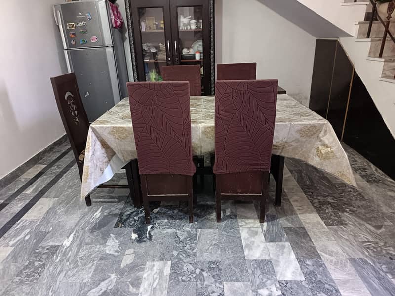 6 seater dining table 1