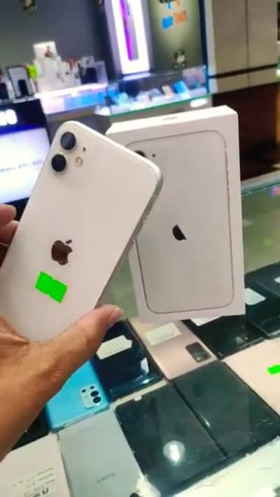 iPhone 11 256 GB PTA proof my WhatsApp number 0326=65=49=136