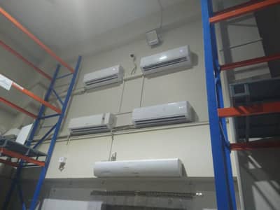 Required AC/Fridge Technician for shop in qayyumabad