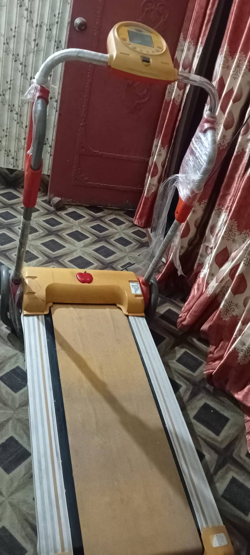 apple running machine 0