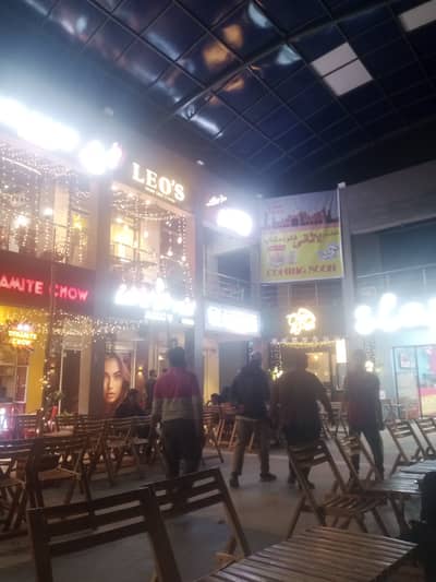 need order takers and kitchen helper