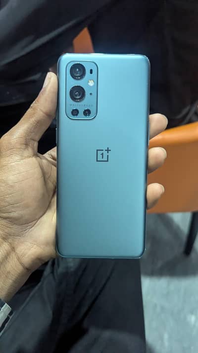 OnePlus 9pro
