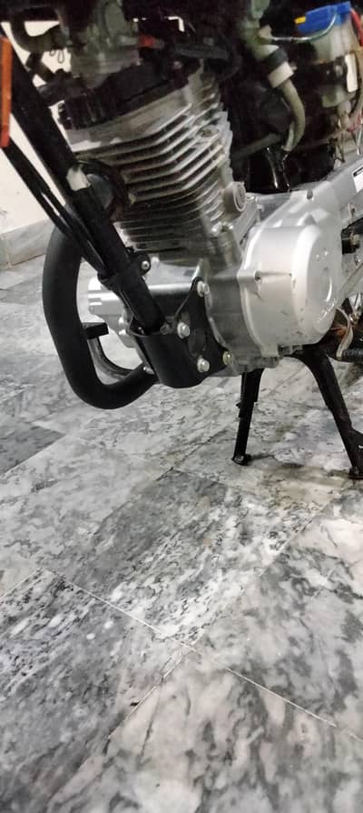 Honda 125 24 model good condition like new