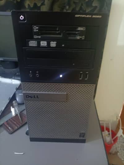 THE BUDGET COMBO: i5-4690K PC + Dell 19" LED Monitor