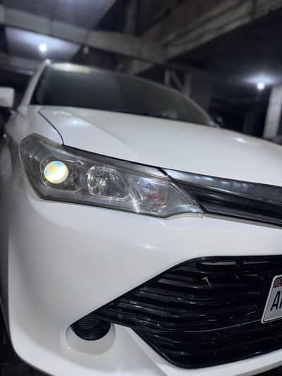 Toyota Corolla fielder hybrid 2016 model just 43000 km driven
