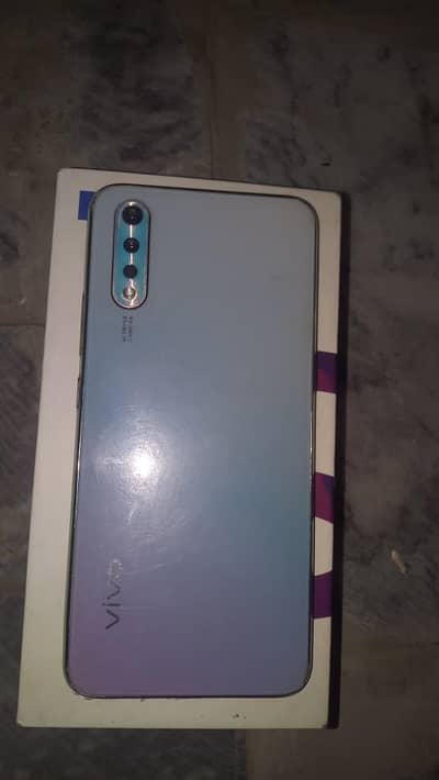 vivo s1