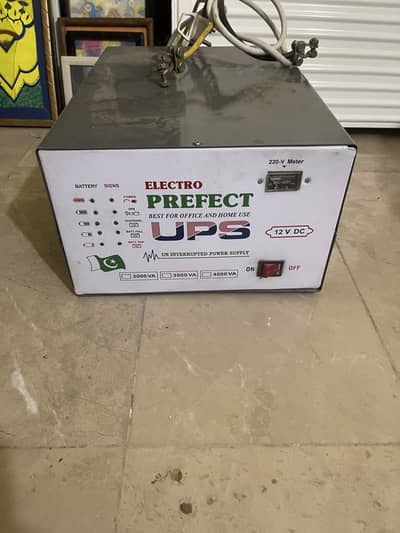 UPS heavy duty 2 batteries