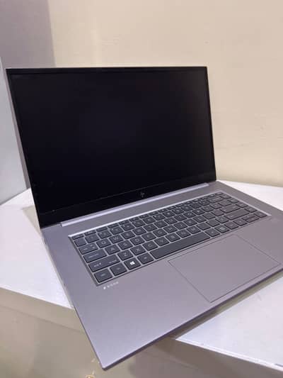 Hp zbook studio G7