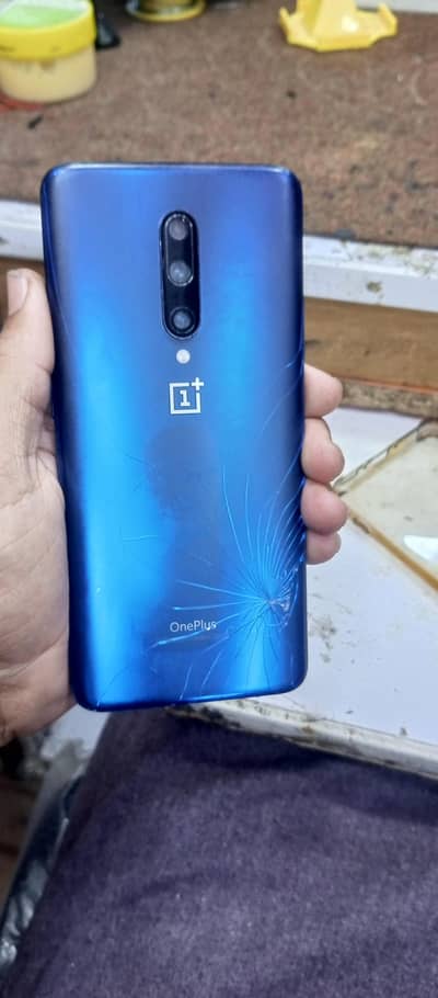 1+7pro 8/256 GB dual sim pta approved