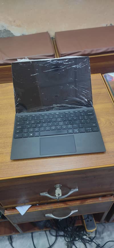 Dell i5 10th gen 8/256