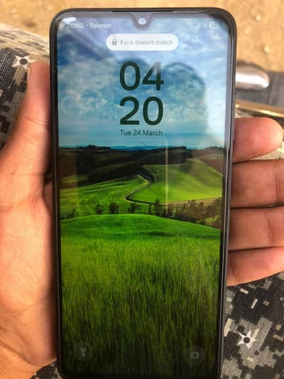 10/10 fresh mobile with 6 128 no any faults