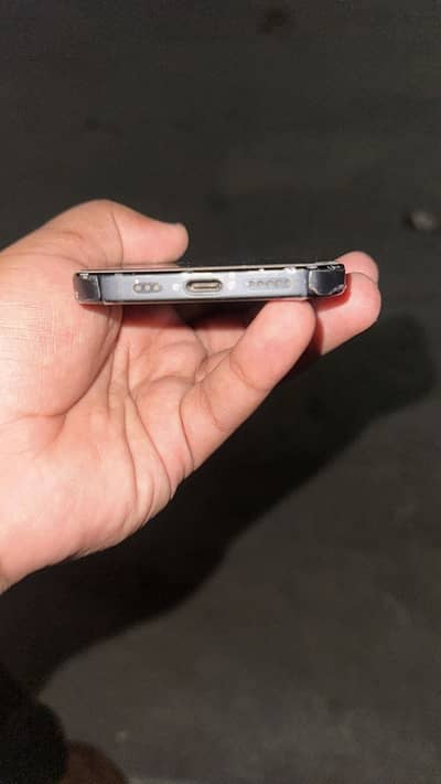 Iphone 15 Factory unlock 128gb