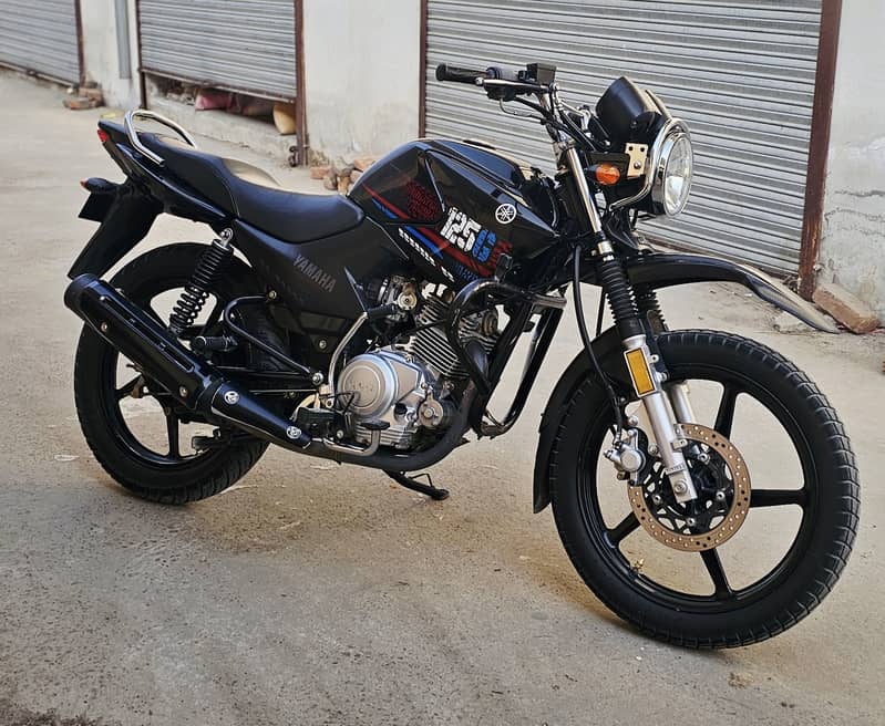 YAMAHA || YBR 125G || Edition || Model 2023 4