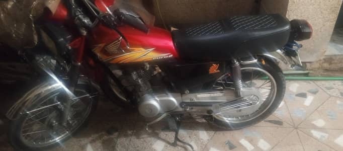 Honda 125 total geniun