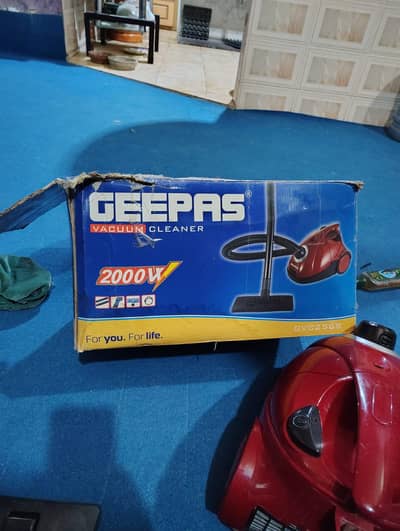 Geepas Vacuum Cleaner