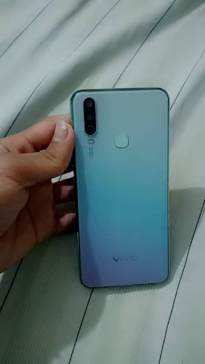 Vivo Y17 8/256 Pta proved
