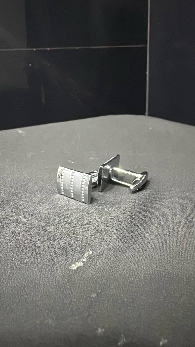 cufflinks 2