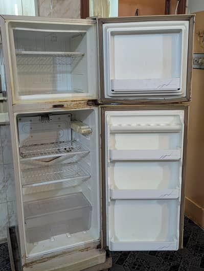 Dawlance fridge