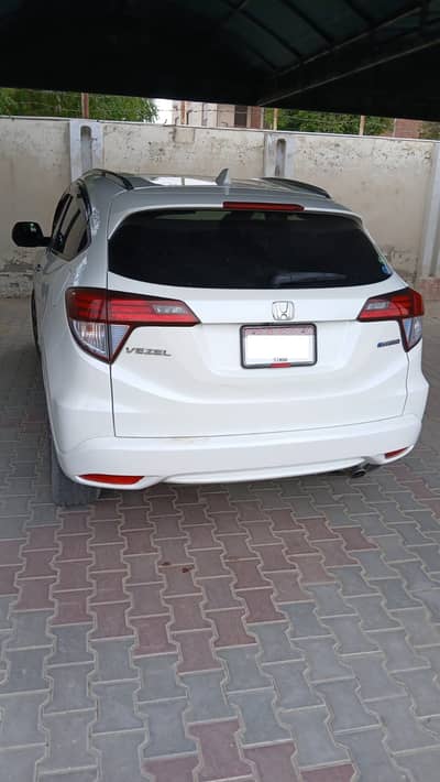 Honda Vezel 2015