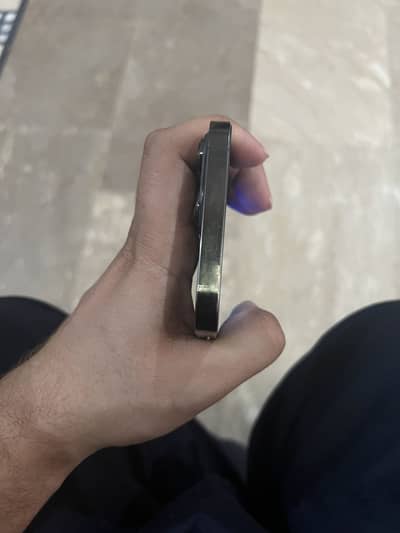 Iphone 13 pro max 512gb exchange possible