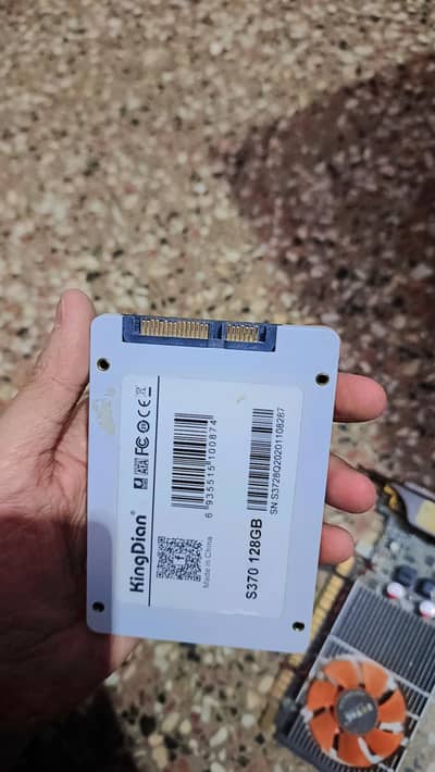 graphics card or ssd