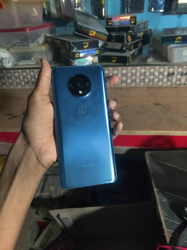 one plus 7t single sim 1