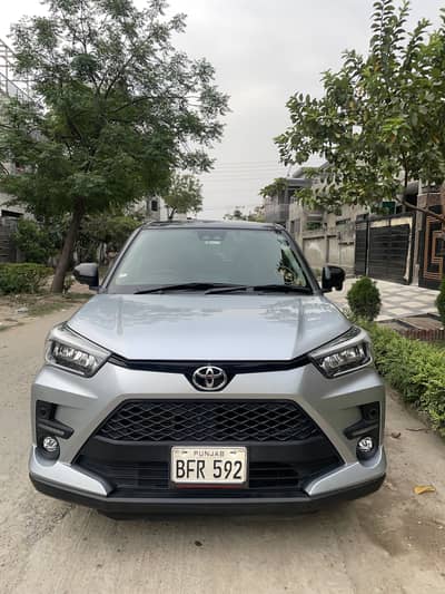 Toyota Raize Z full package