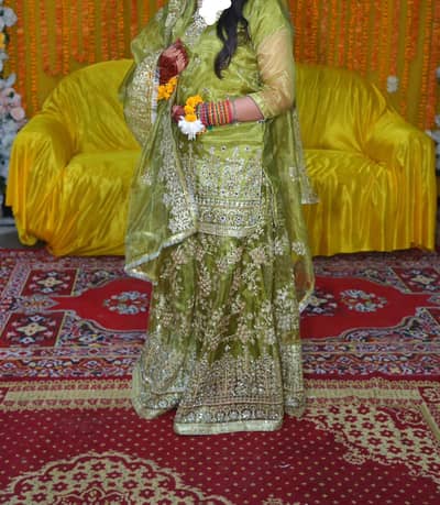 Mehndi wear
