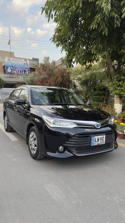 Toyota Corolla Axio WXB Hybrid HEV  FULL OPTION