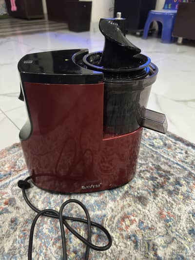 SAVTM Juicer