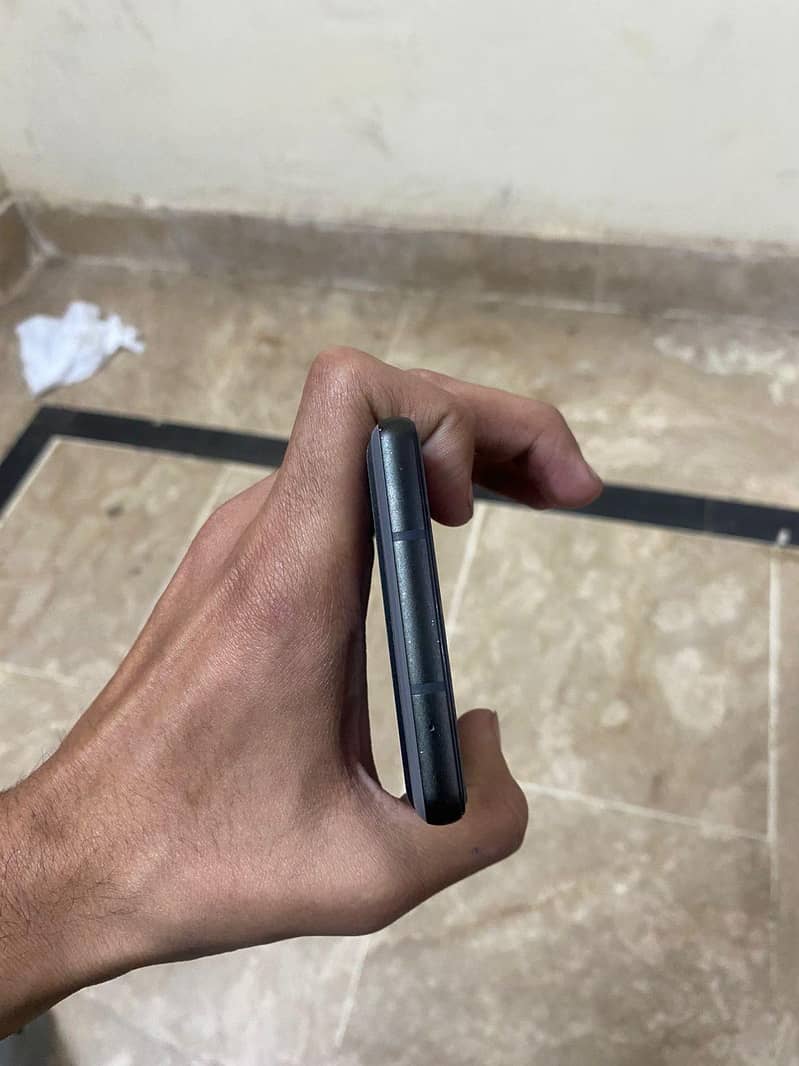 google pixel 6a panel change 4