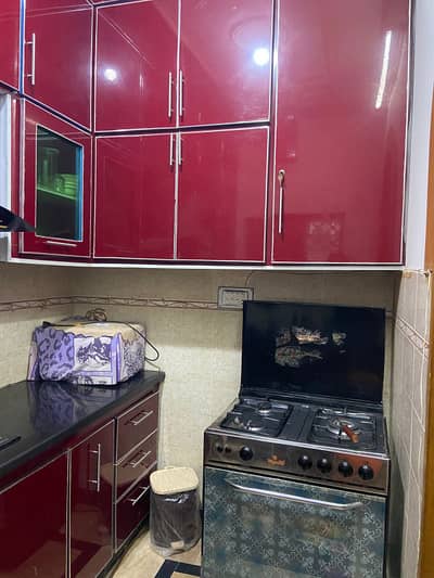 Upper poction available for rent in line 4 near Peshawar road Rwp