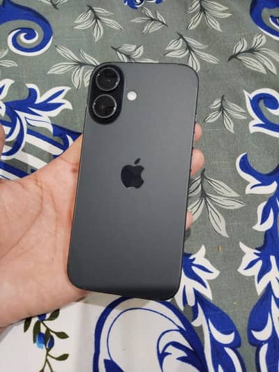 iPhone 16 non pta Jv sim working water pack 10/9 condition