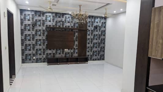 UPPER PORTION OF 10 MARLA LIKE A NEW EXCELLENT GOOD CONDITION HOUSE FOR RENT IN JASMINE BLOCK BAHRIA TOWN LAHORE