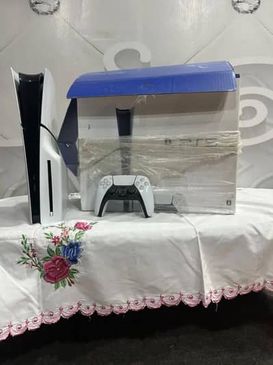 Ps5 slim 1tb with box brand new condition