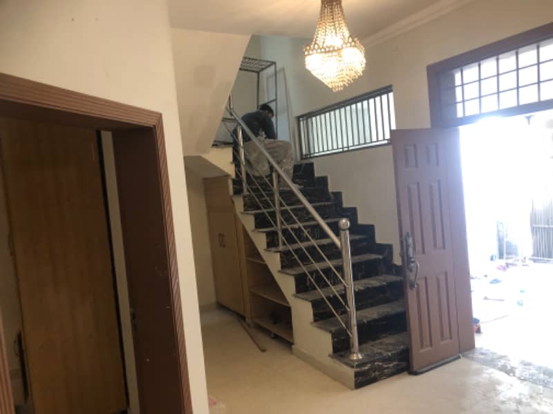 Ideal location solid construction 6