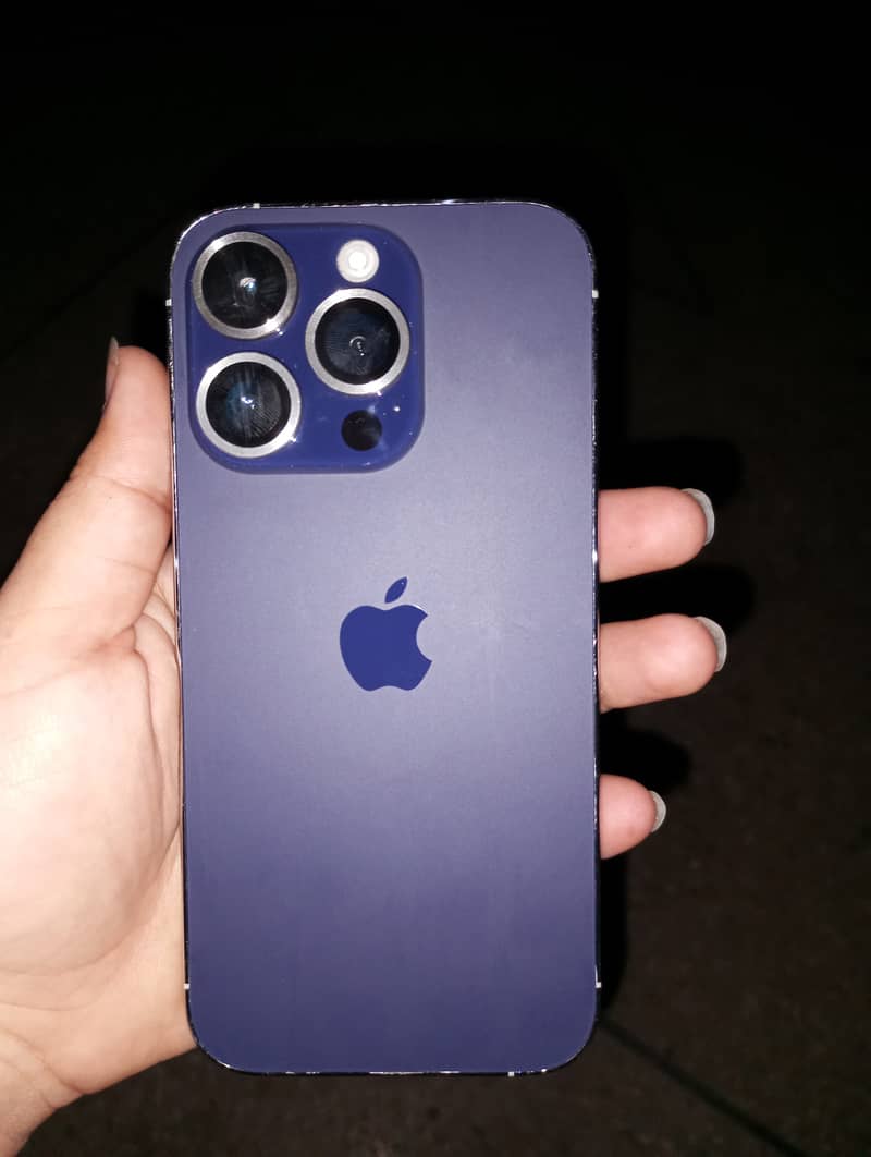 Apple iPhone 14 Pro 0